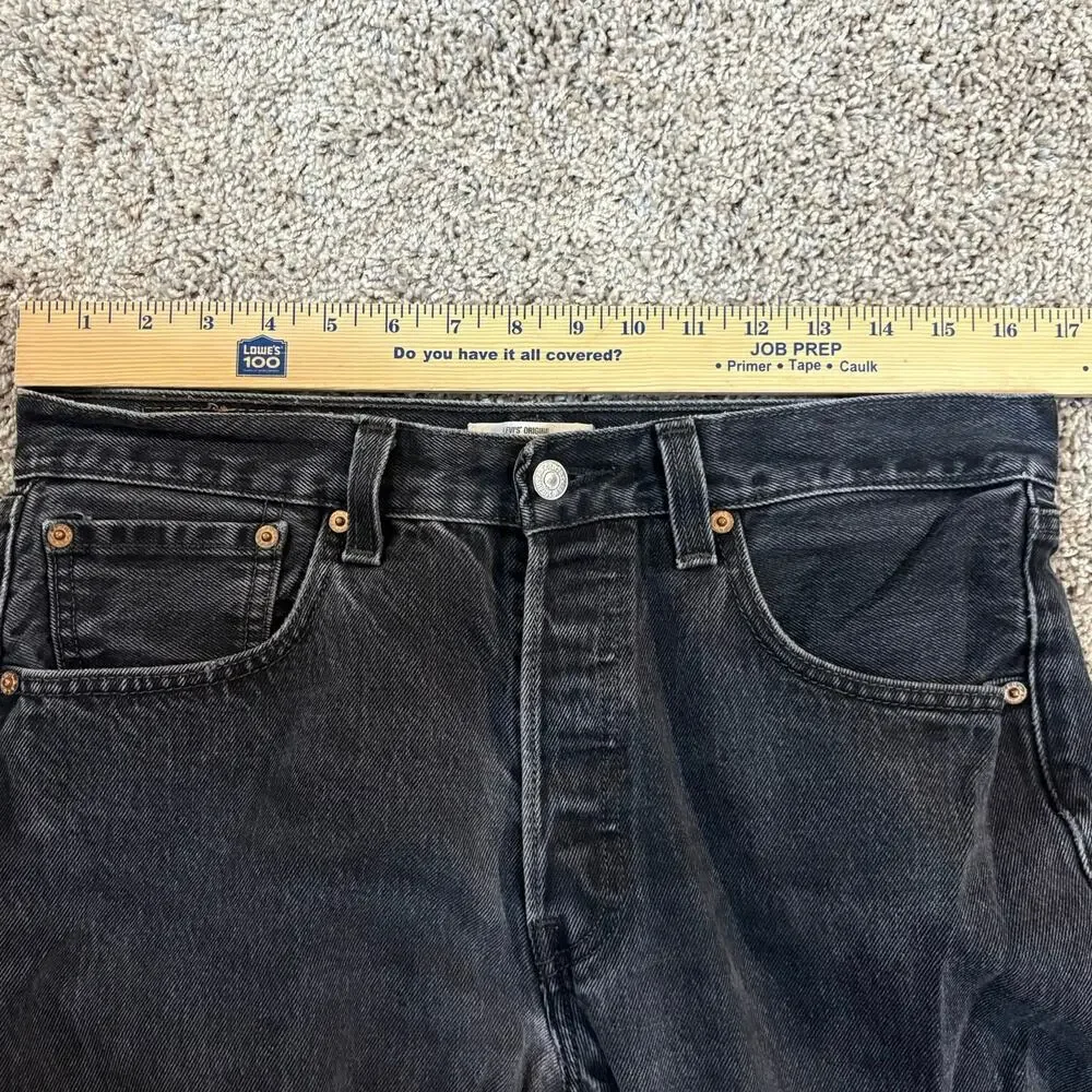 Vintage Y2K Levis 501 Faded Black Denim Jeans Mens 33x30 Button Fly Straight